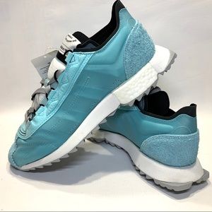 Adidas Womens EG6813 Lifestyle Running Sz 8 NWT